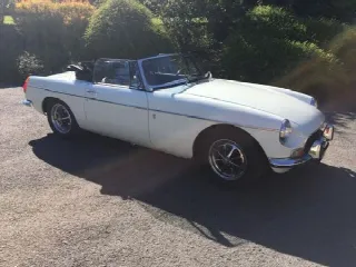 Foto 1 di 1: MG B Spider