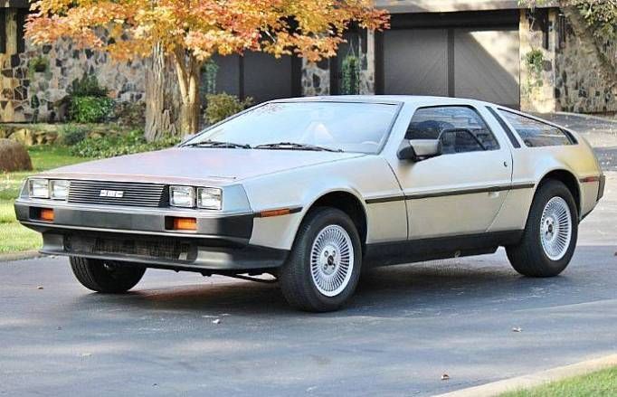 DMC DMC-12 