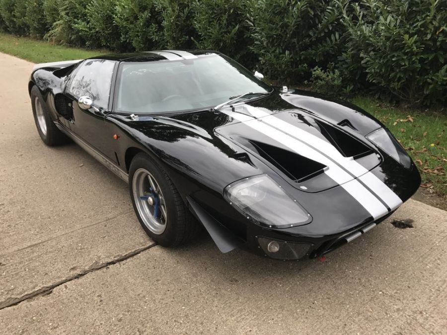 FORD  GT40 EVOCATION BY RCR