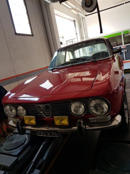 ALFA ROMEO GT 2000