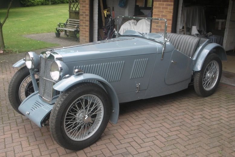 MG F-Type  2 seater 