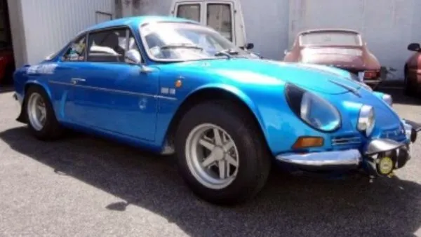 RENAULT Alpine A 110