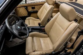 Foto 4 di 5: BMW 325  