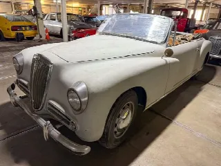 Foto 1 di 21: LANCIA Aurelia B50 cabrio