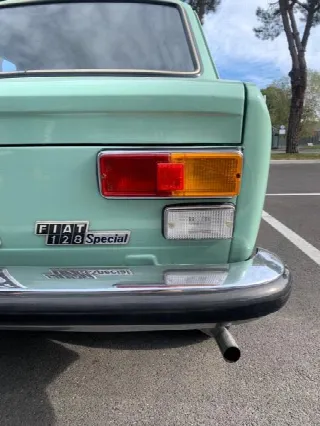 Foto 8 di 12: FIAT 128 special  