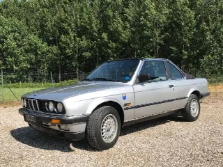 Foto 3 di 9: BMW 3 Series (1982-1994) BAUR TC 