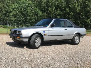 Foto 5 di 9: BMW 3 Series (1982-1994) BAUR TC 
