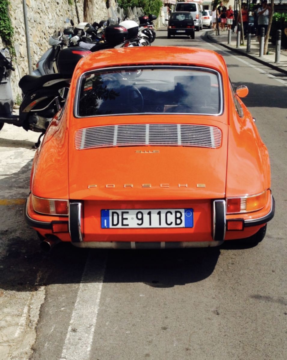 PORSCHE 911(1963-1973) 2.2 E coupe matching N restored  