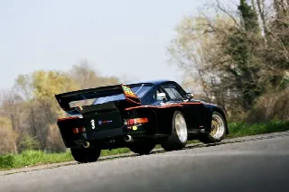 Foto 2 di 16: PORSCHE 911 E - 935 REPLICA RACE CAR