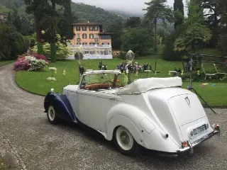 Foto 10 di 13: BENTLEY MarkVI cabrio     