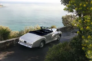 Foto 5 di 14: BENTLEY MarkVI Carrozzeria Battista Farina   