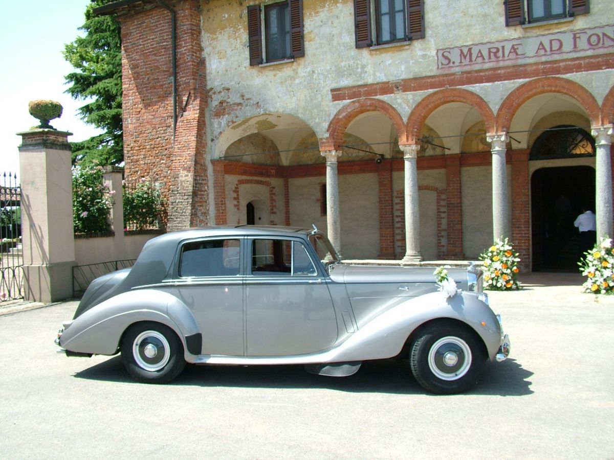 BENTLEY R-Type   