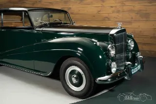 Foto 6 di 10: BENTLEY R-Type Park Ward Coupe
