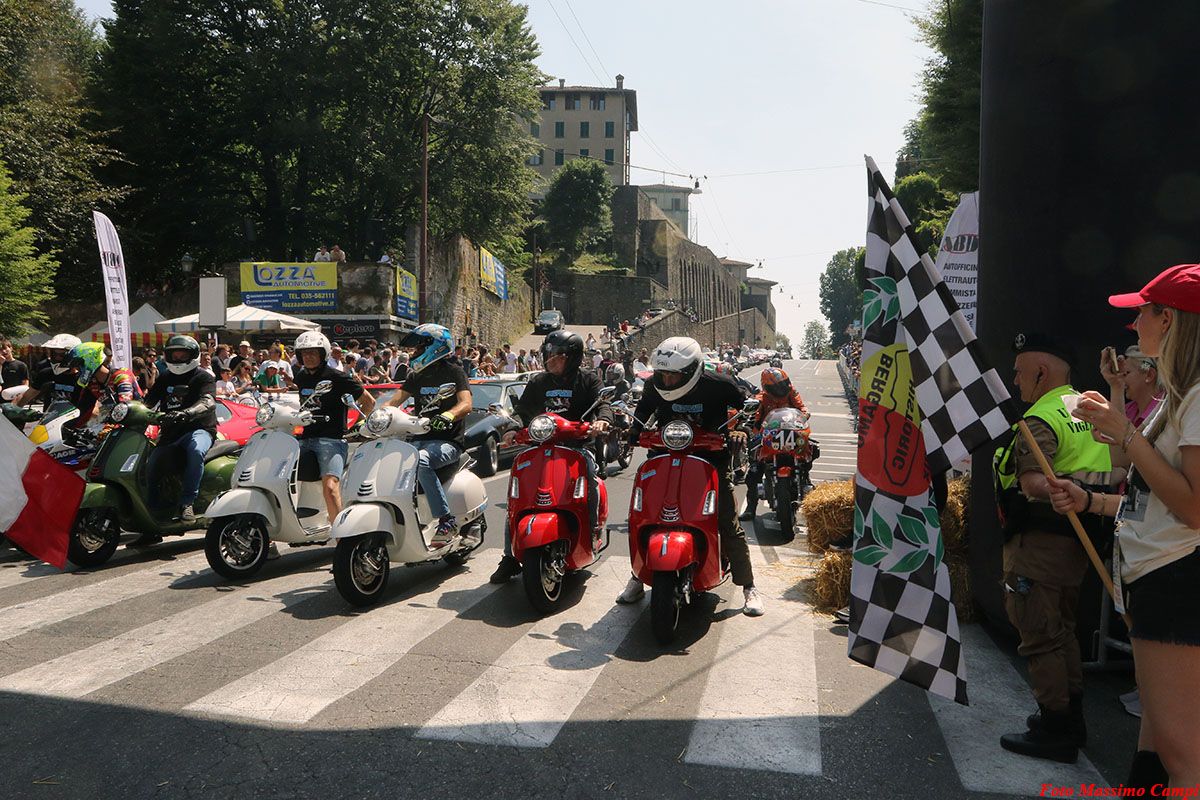 OldCar24 Media Partner & Sponsor del Bergamo Historic Gran Prix 2026: edizione straordinaria con oltre 80 auto in corsa sul Circuito delle Mura