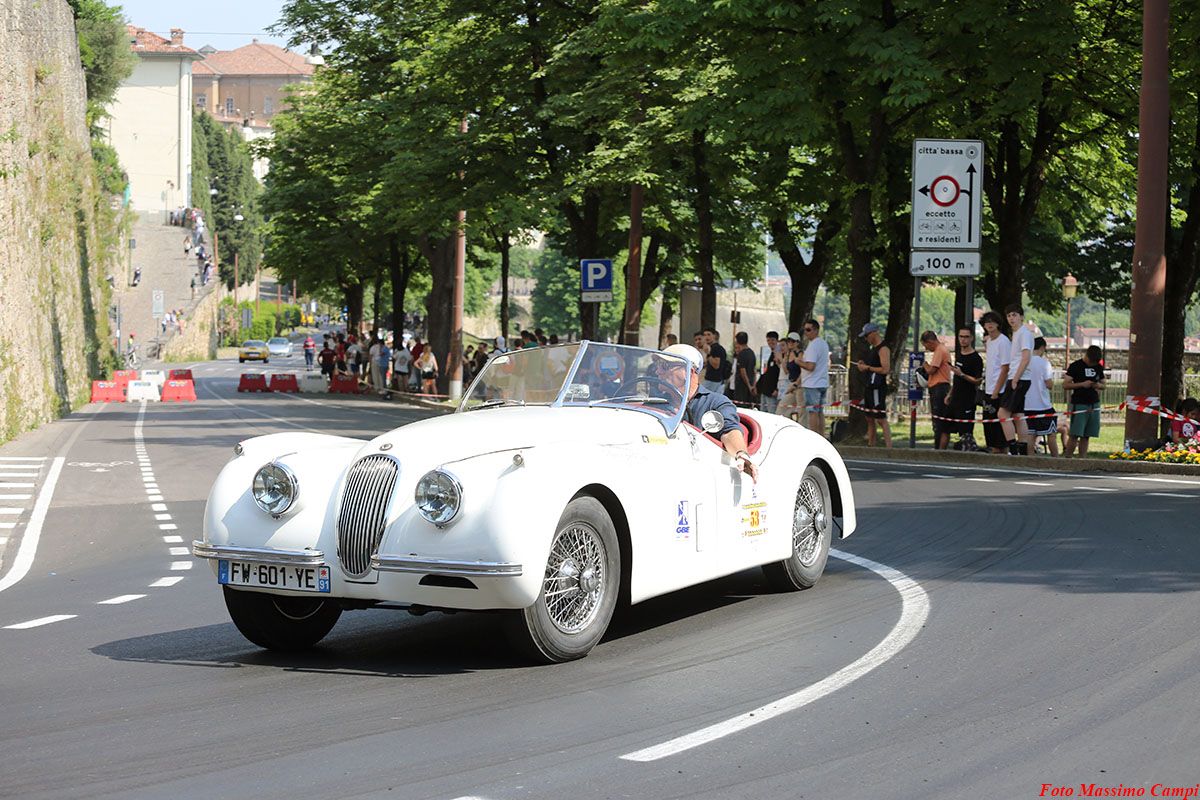 OldCar24 Media Partner & Sponsor del Bergamo Historic Gran Prix 2026: edizione straordinaria con oltre 80 auto in corsa sul Circuito delle Mura