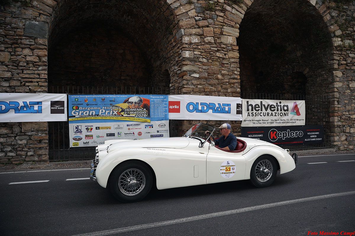 OldCar24 Media Partner & Sponsor del Bergamo Historic Gran Prix 2026: edizione straordinaria con oltre 80 auto in corsa sul Circuito delle Mura