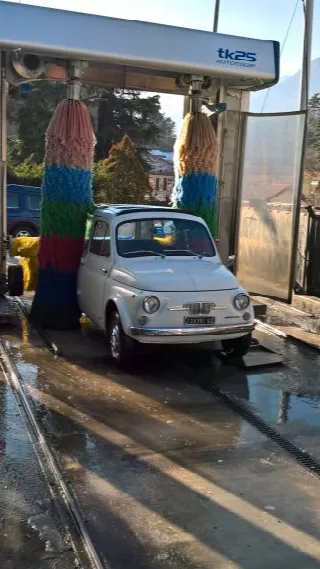 Foto 5 di 8: AUTOBIANCHI Bianchina giardiniera 