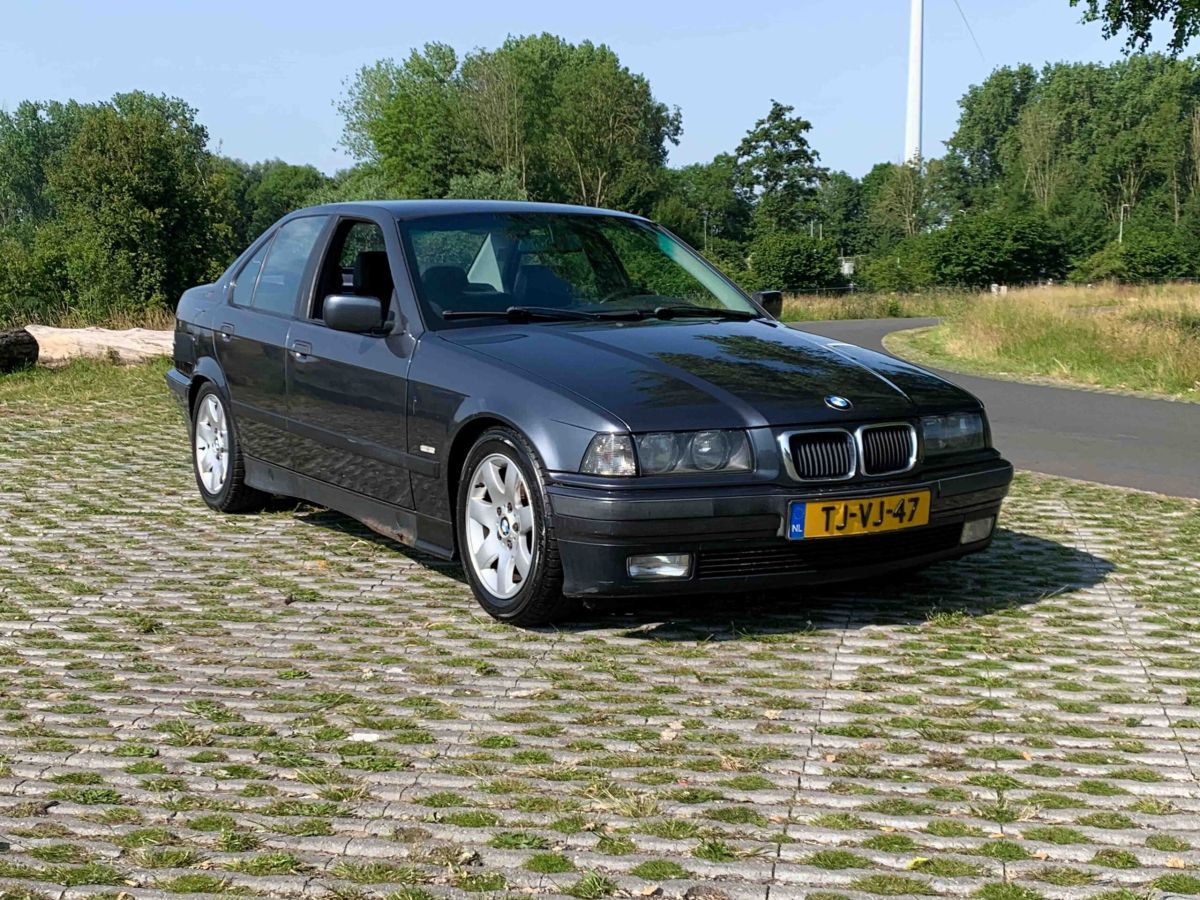 BMW 3 Series (1990-1998) 316i E36