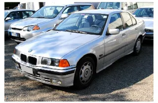 Foto 1 di 2: BMW 3 Series (1982-1994) 320 i automatica iscritta ASI 