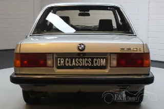 Foto 2 di 8: BMW 320 i E30 Coupe 1983 only 127,523 km Original Dutch 