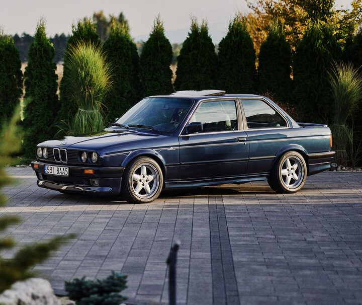 BMW 325
