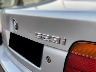 Foto 1 di 3: BMW 5 Series (1995-2003) 523