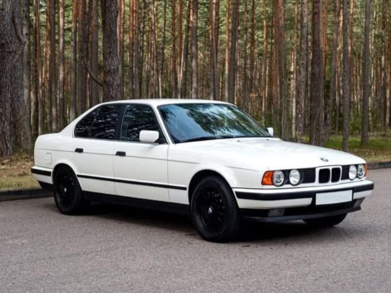 BMW 525