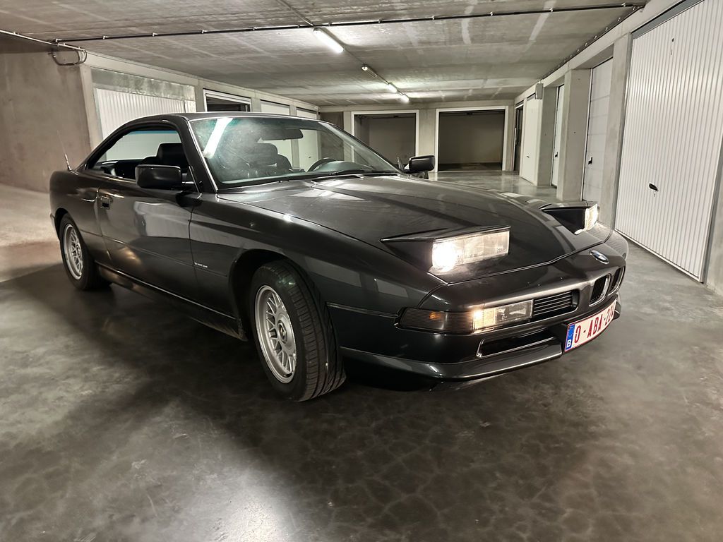 BMW 850