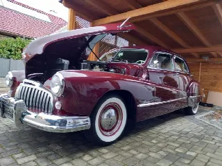 Foto 4 di 4: BUICK Super Sedan 41       