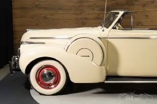 Foto 9 di 10: BUICK 8