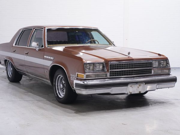 BUICK Electra