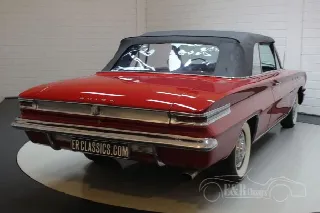 Foto 8 di 8: BUICK Skylark Cabriolet 1962 215 CUI V8 