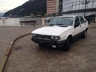 Foto 2 di 8: ALFA ROMEO Giulietta 1.8 
