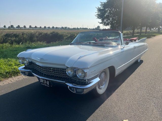 CADILLAC