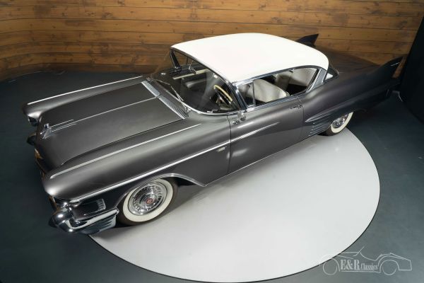 CADILLAC