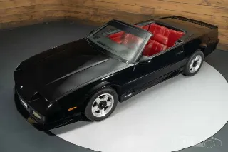 Foto 1 di 10: CHEVROLET Camaro