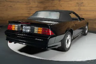 Foto 8 di 10: CHEVROLET Camaro