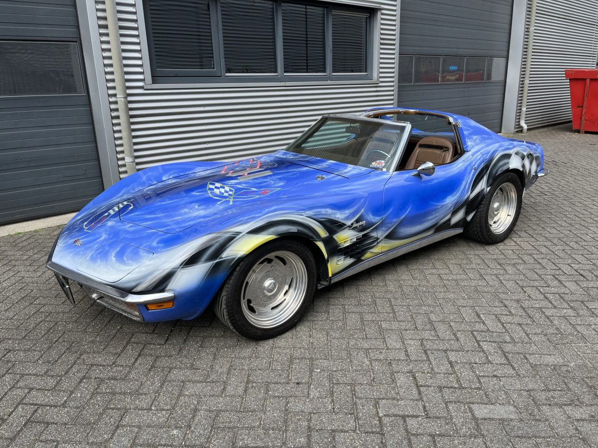 CHEVROLET Corvette Stingray 
