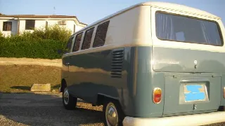 Foto 6 di 10: Volkswagen T1 9 posti   