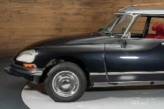 Foto 9 di 10: CITROEN DS