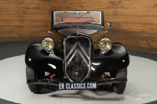 Foto 6 di 10: CITROEN Traction Avant