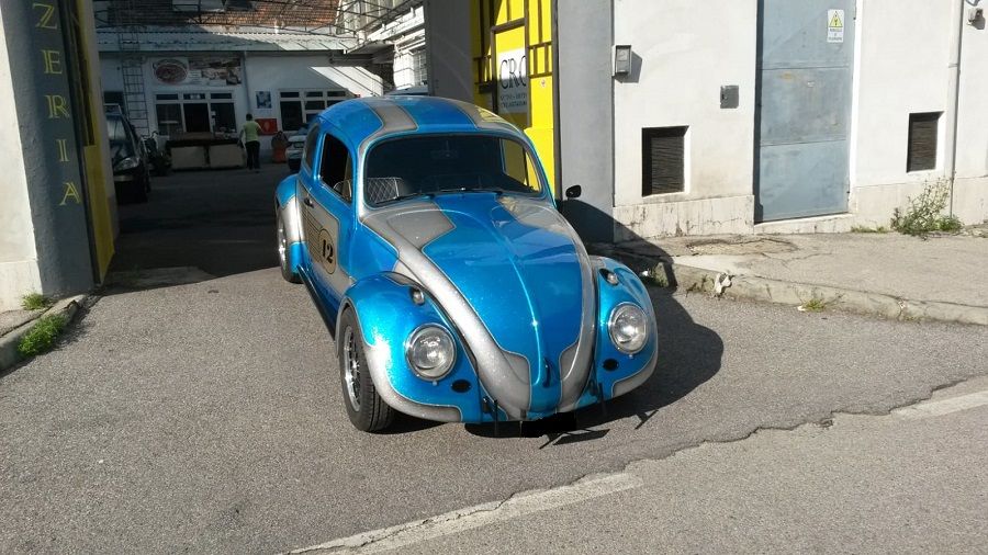VOLKSWAGEN Coccinelle 