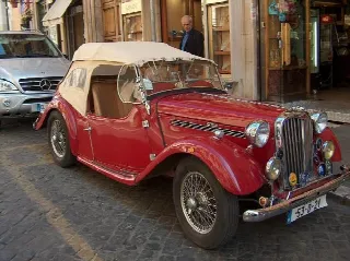 Foto 2 di 5: SINGERMOTORSLIMITED(1875-1970) 1,5LitreSports Roadster 4 ad