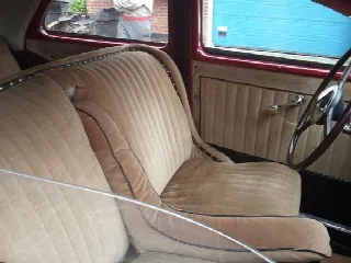 Foto 2 di 5: CORD 810 - 1936  