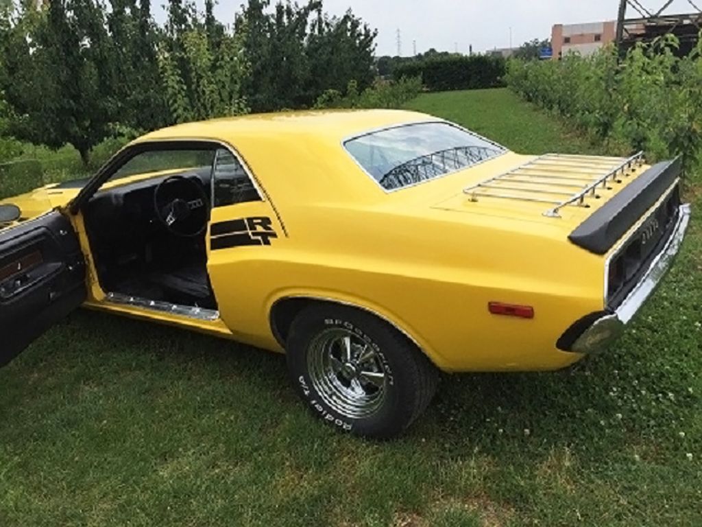 DODGE Challenger RT 