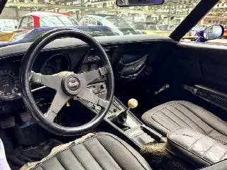 Foto 23 di 30: CHEVROLET Corvette ''73 cabrio purple