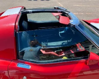 Foto 6 di 6: CHEVROLET Corvette Stingray    