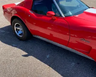 Foto 2 di 6: CHEVROLET Corvette Stingray    