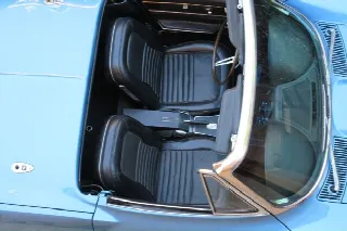 Foto 20 di 33: CHEVROLET Corvette C2 Sting Ray Convertibile 327/350 HP 