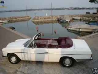 Foto 4 di 5: MERCEDES-BENZ /8(1967-1976) Fuoriserie cabrio  